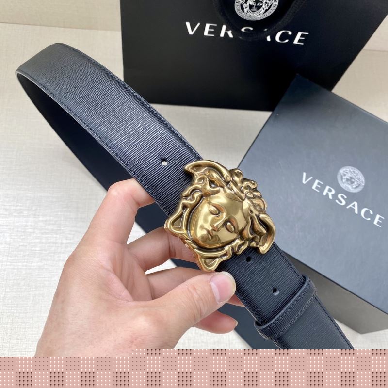 VERSACE